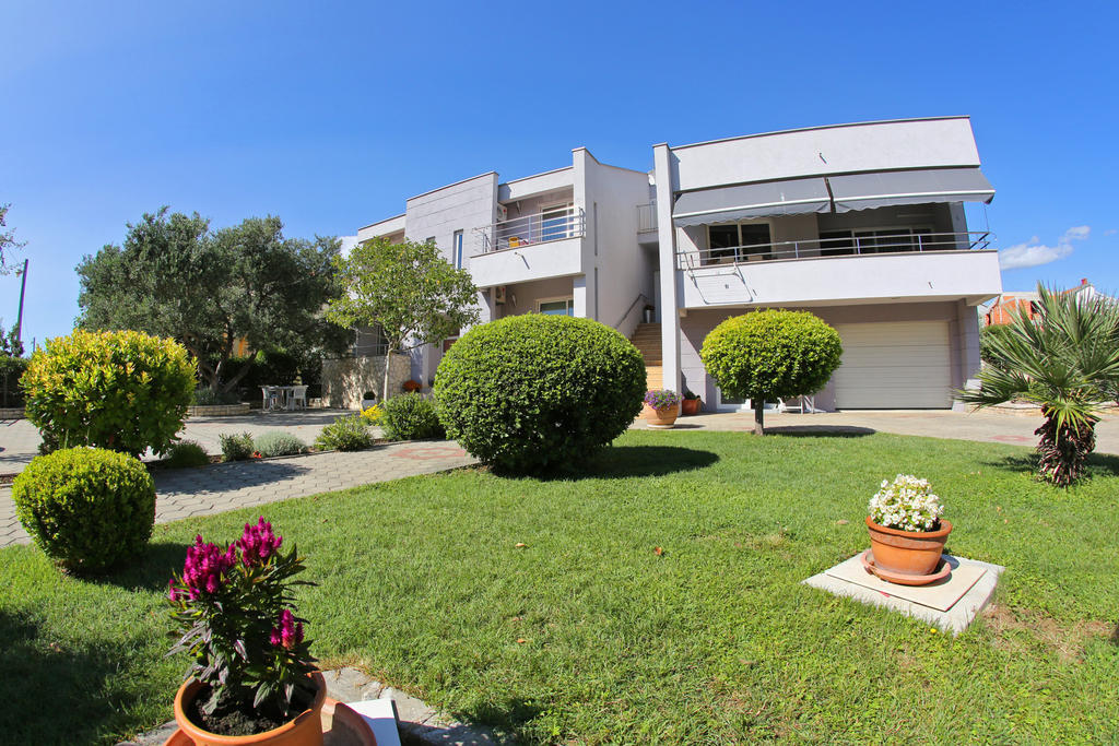 Apartmani Ukalovic Zadar Exterior photo