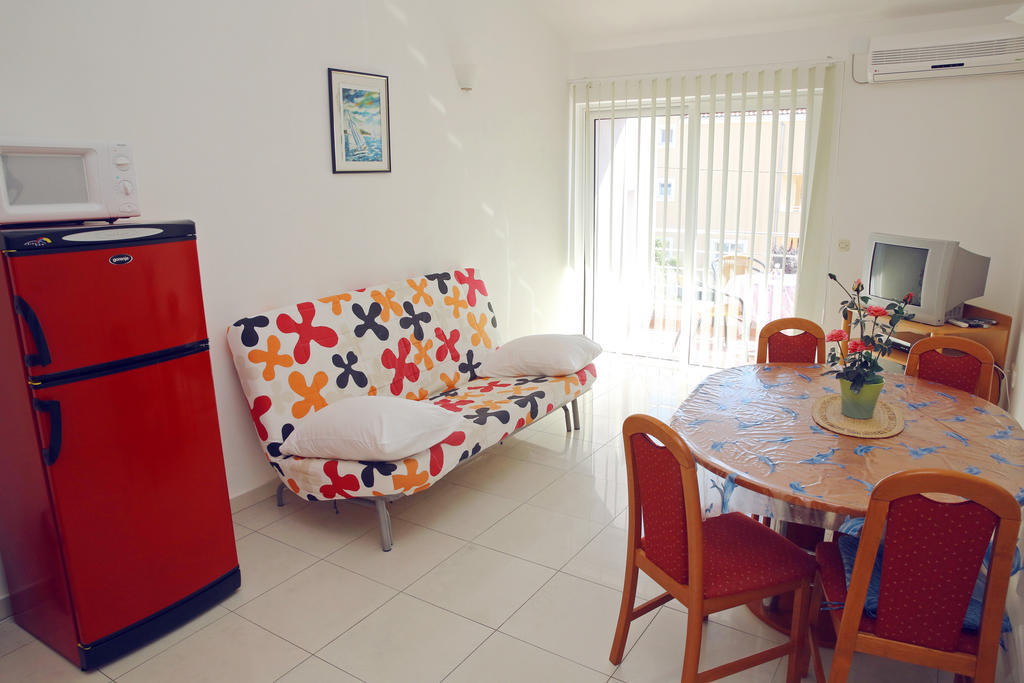 Apartmani Ukalovic Zadar Exterior photo
