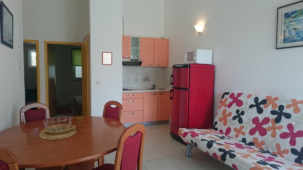 Apartmani Ukalovic Zadar Exterior photo
