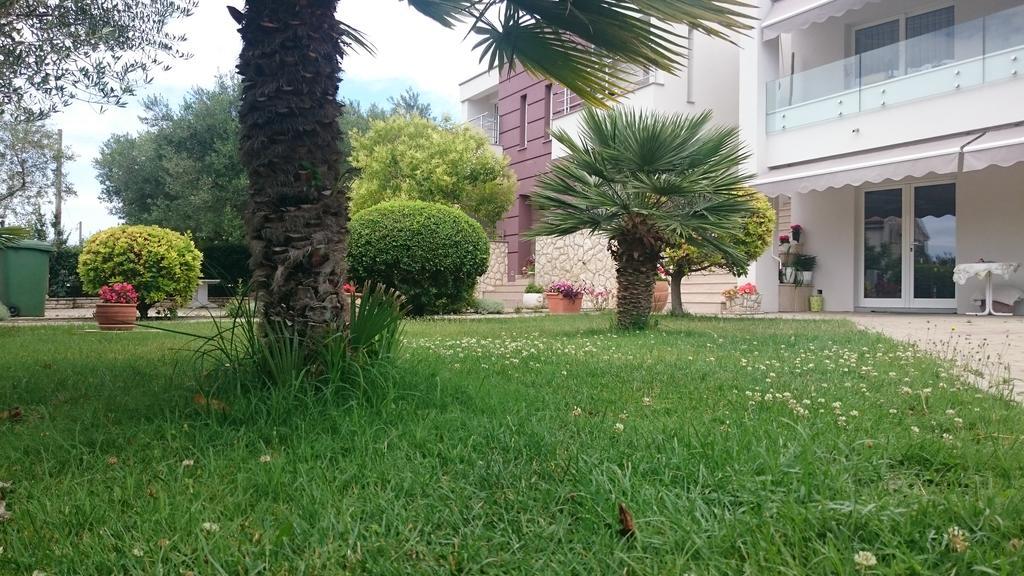 Apartmani Ukalovic Zadar Exterior photo
