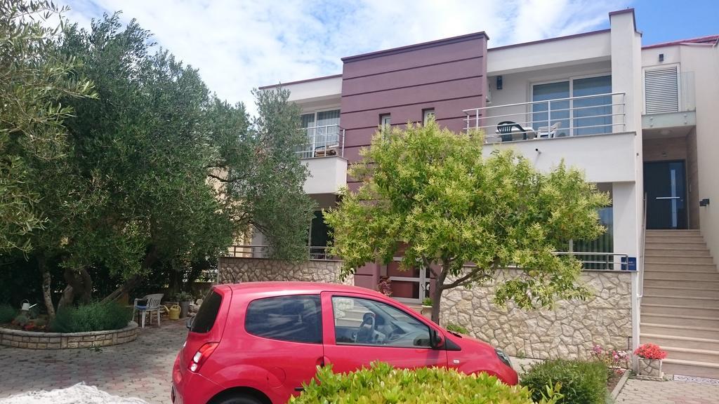 Apartmani Ukalovic Zadar Exterior photo